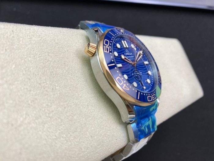 OMEGA Seamaster Diver 300M 42mm Blue Dial - Image 6