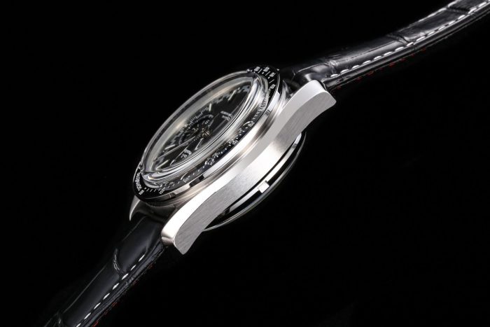 Omega Super Series Moonphase reference number 431.53.41.21.01.001 - Image 8
