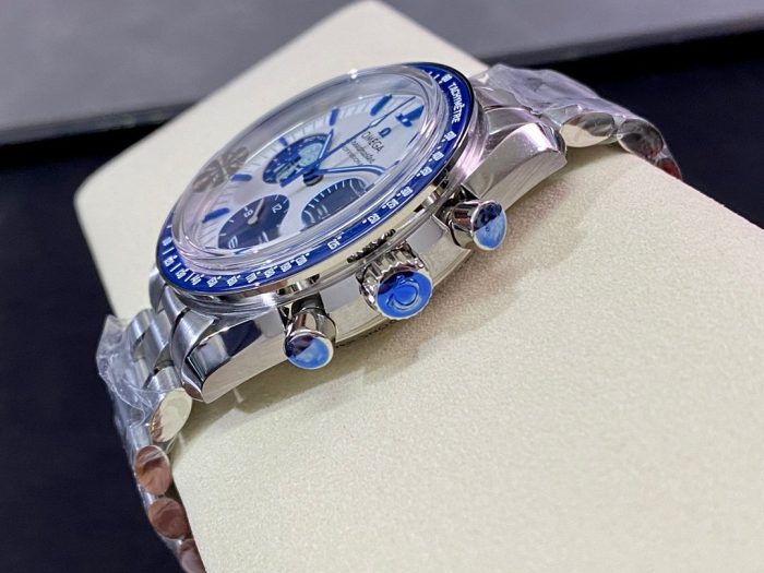 Omega Snoopy 150th Anniversary - Image 8