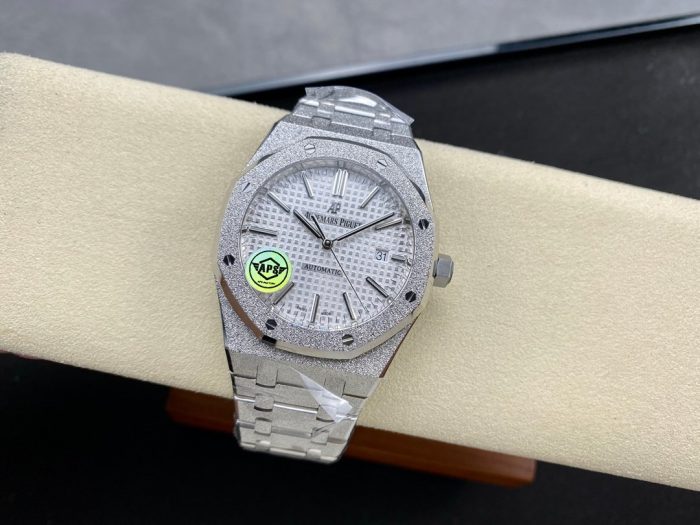 Audemars Piguet Royal Oak Frost 15410 - Image 5
