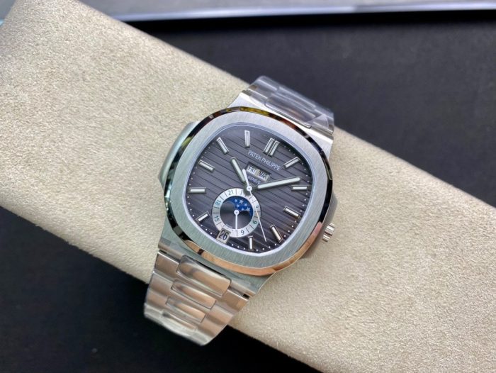 1:1 Superclone- Patek Philippe Nautilus Annual Calendar 5726 - Image 4