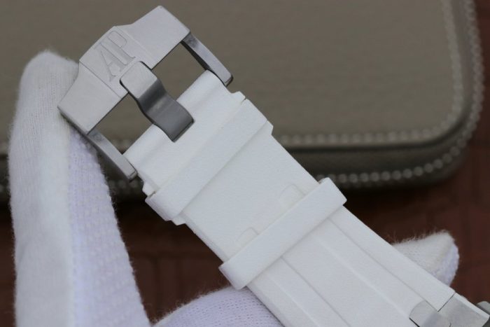 1:1 Super Clone Audemars Piguet Royal Oak Offshore Diver 15703 - Image 8