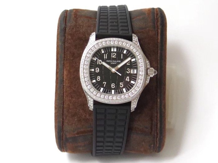 Patek Philippe Aquanaut with Diamonds Encrusted Casing-1:1 Superclone - Image 2