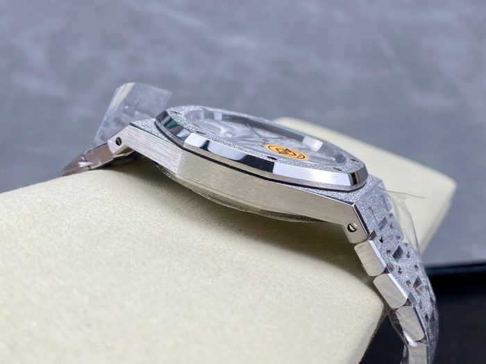 Audemars Piguet Royal Oak Frost 15410 - Image 6