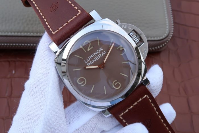 Panerai Luminor PAM662 - 1:1 Superclone - Image 3
