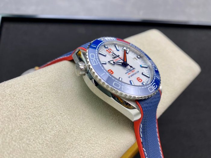 Omega Seamaster Diver 300M America's Cup Edition - Image 6