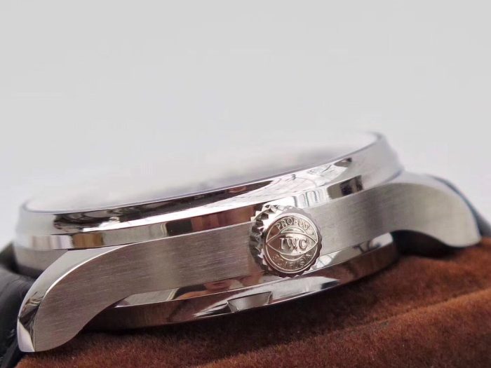 New Portuguese seven IW500705- 1:1 Superclone - Image 7