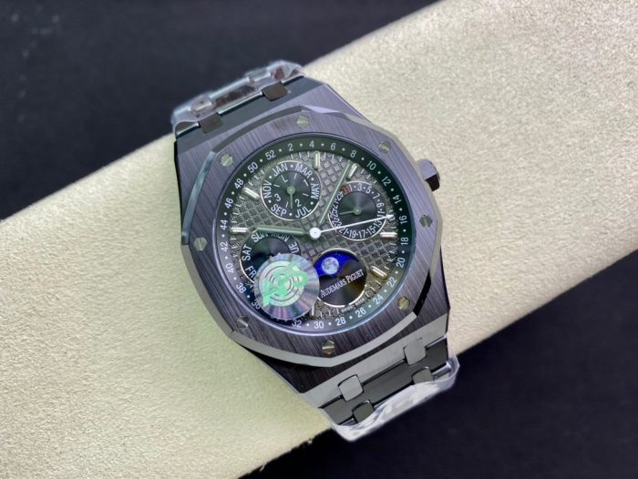 Audemars Piguet Black Ceramic 26579 ( Moon Phase Ceramic AP) - Image 5
