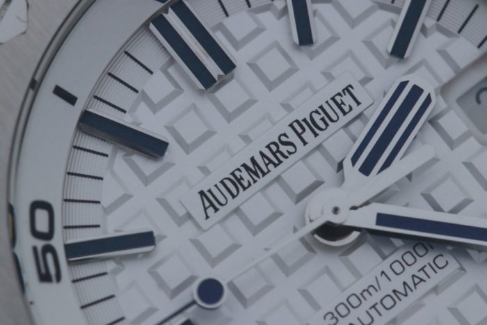 1:1 Super Clone Audemars Piguet Royal Oak Offshore Diver 15703 - Image 4