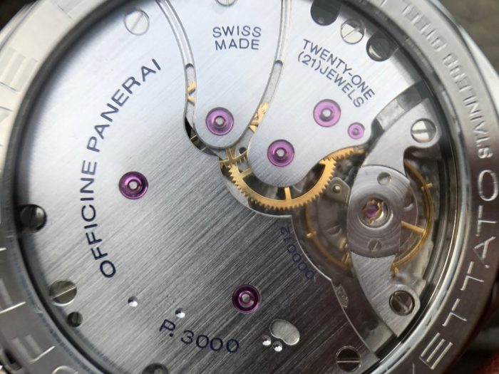 Panerai Luminor PAM662 - 1:1 Superclone - Image 9
