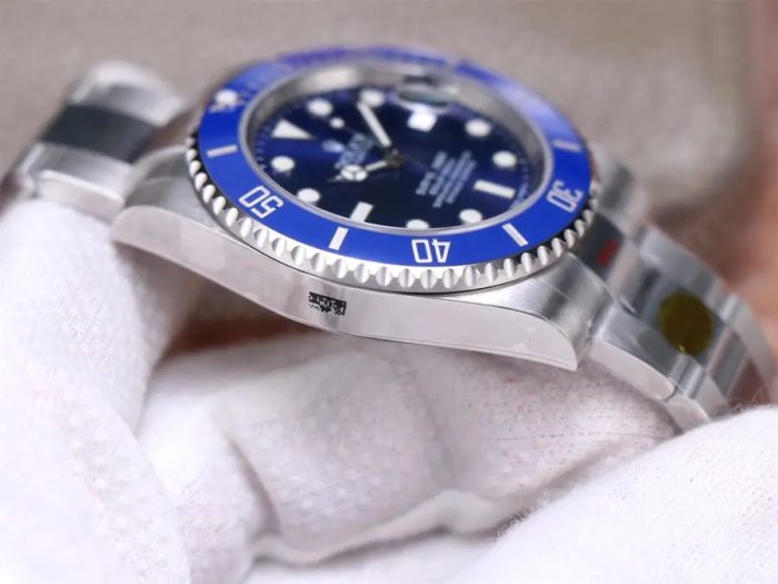 Submariner Date116619LB 1:1 Superclone(blue sub) - Image 3