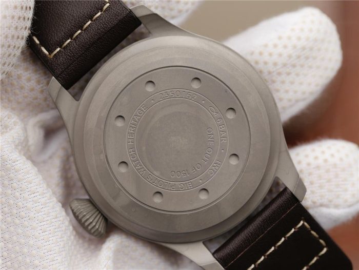 IWC Pilot Heritage IW501004- 1:1 Superclone - Image 6